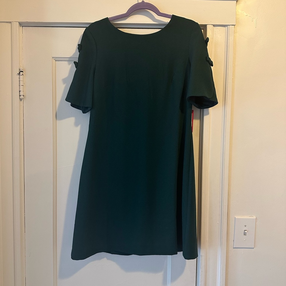 Vince Camuto Green Short Sleeve Dress with Bow Sleeve Detail